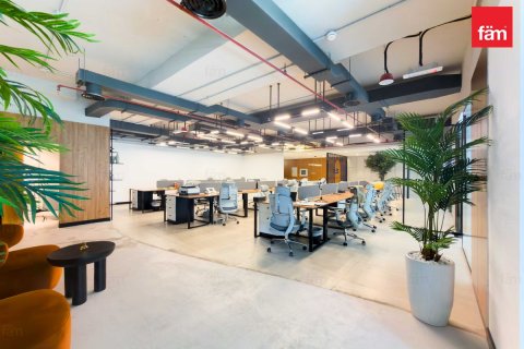 Oficina en Business Bay, Dubai, 199.3 m², № 112404 - foto 6