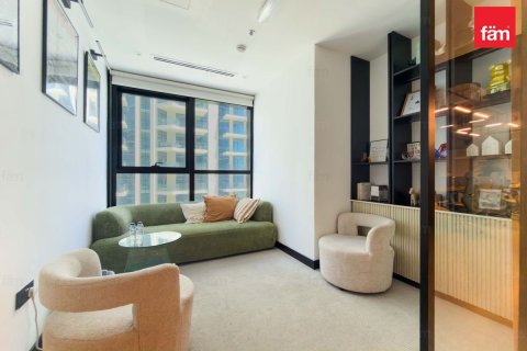 Oficina en Business Bay, Dubai, 199.3 m², № 112404 - foto 5