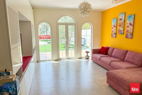 Villa à Jumeirah Park, Dubai, 3 chambres, 677.7 m², № 112402 - photo 5