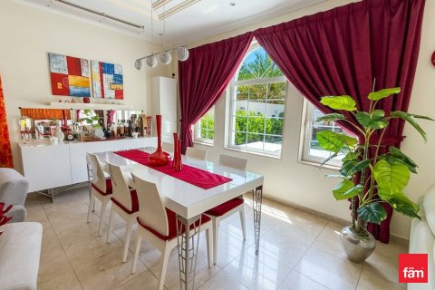 Villa à Jumeirah Park, Dubai, 3 chambres, 677.7 m², № 112402 - photo 3