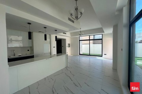 Villa in Dubai 4 bedrooms, 287.9 sq.m. № 111925 - photo 15