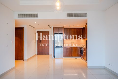 Apartamento en Boulevard Point, Downtown Dubai (Downtown Burj Dubai), Dubai, 1 dormitorio, 71.77964489 m², № 70926 - foto 2