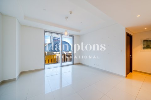 Apartamento en Boulevard Point, Downtown Dubai (Downtown Burj Dubai), Dubai, 1 dormitorio, 71.77964489 m², № 70926 - foto 5