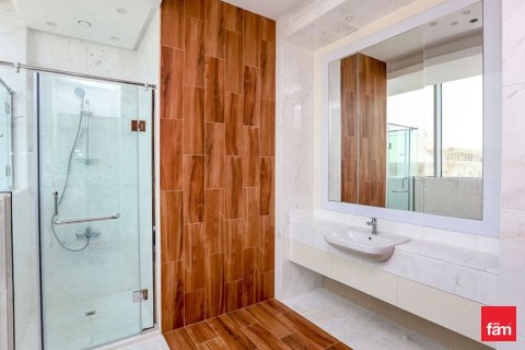 Apartment in Business Bay, Dubai 3 bedrooms, 180.9 sq.m. № 69695 - photo 8