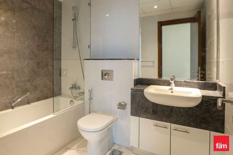 Apartment in Business Bay, Dubai 3 bedrooms, 180.9 sq.m. № 69695 - photo 7