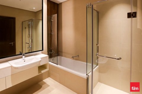 Apartment in Business Bay, Dubai 3 bedrooms, 180.9 sq.m. № 69695 - photo 10