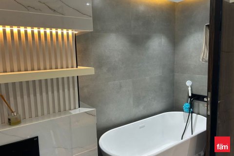 Apartment in Dubai 3 bedrooms, 175 sq.m. № 69698 - photo 15