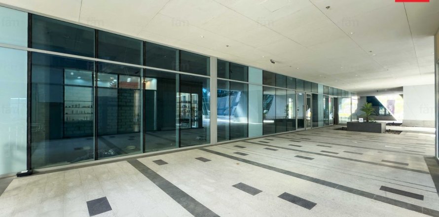 Магазин в Бизнес-Бэе, Дубай, 57.7м², № 69696