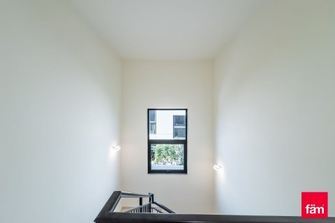 Townhouse in Dubai 3 bedrooms, 174.8 sq.m. № 139119 - photo 15