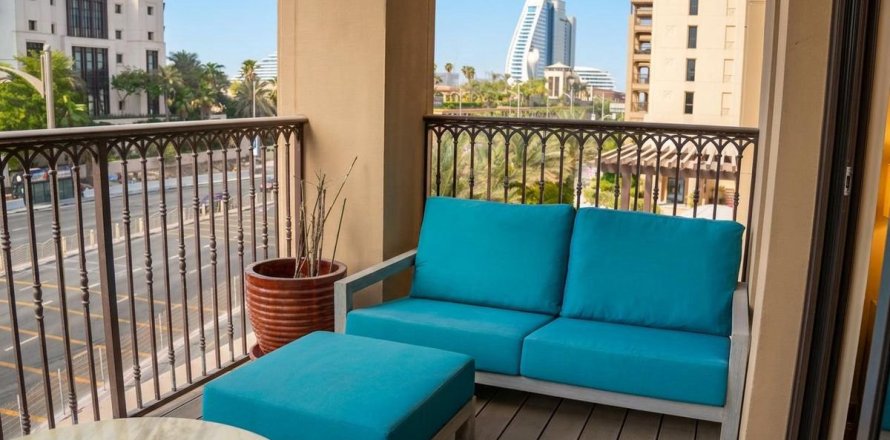 Appartement à Umm Suqeim, Dubai, 3 chambres, 171.3 m², № 141546