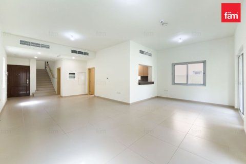 Villa en Dubai, 3 dormitorios, 325.2 m², № 141540 - foto 2