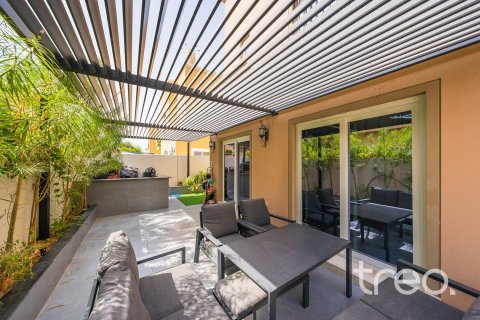 Villa à Dubai, 4 chambres, 207.45 m², № 119508 - photo 25