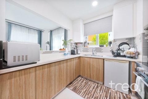 Villa à Dubai, 4 chambres, 207.45 m², № 119508 - photo 10