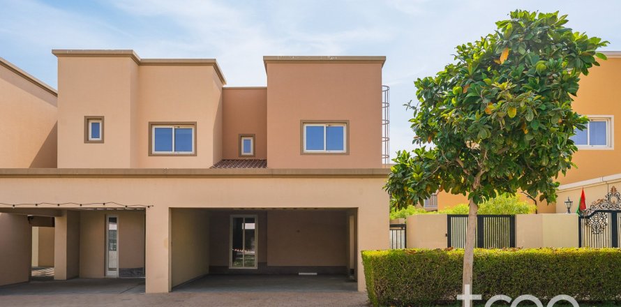Villa à Dubai, 4 chambres, 207.45 m², № 119508