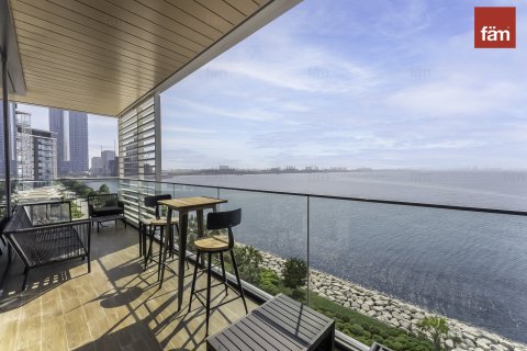 Apartment in Dubai 4 bedrooms, 238.1 sq.m. № 69507 - photo 4