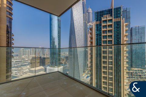 Apartment in Dubai Marina, Dubai 2 bedrooms, 124 sq.m. № 79255 - photo 17