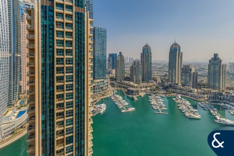 Apartment in Dubai Marina, Dubai 2 bedrooms, 124 sq.m. № 79255 - photo 11