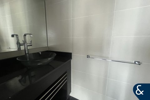 Apartment in Dubai Marina, Dubai 1 bedroom, 71 sq.m. № 79254 - photo 13