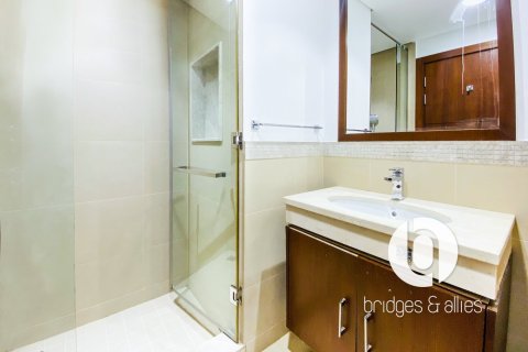 Apartamento en Downtown Dubai (Downtown Burj Dubai), Dubai, 2 dormitorios, 135 m², № 104636 - foto 4