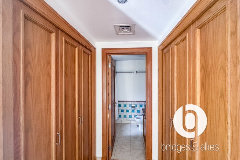 Apartamento en Old Town, Dubai, 1 dormitorio, 242 m², № 104637 - foto 3