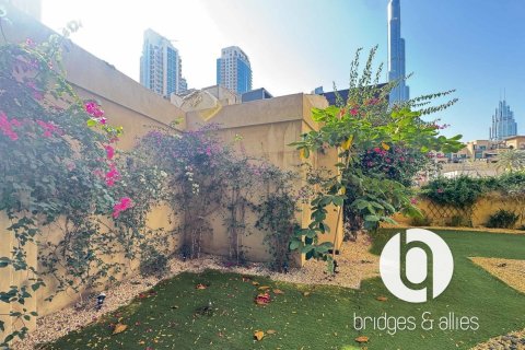 Apartamento en Old Town, Dubai, 1 dormitorio, 242 m², № 104637 - foto 12