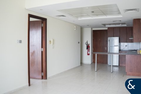 Apartment in Jumeirah Lake Towers, Dubai 1 bedroom, 79 sq.m. № 74592 - photo 4