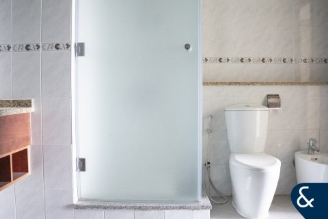 Apartment in Jumeirah Lake Towers, Dubai 1 bedroom, 79 sq.m. № 74592 - photo 14