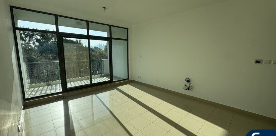 Appartement à The Links, The Views, Dubai, 1 chambre, 79 m², № 74586