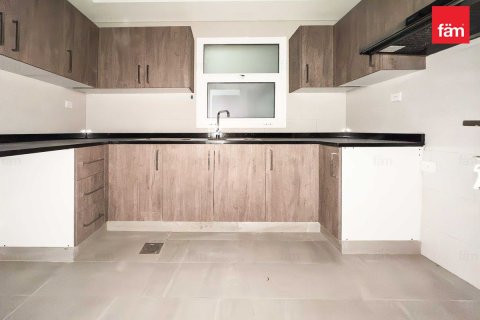 Apartment in Al Satwa, Dubai 3 bedrooms, 159.2 sq.m. № 17253 - photo 11
