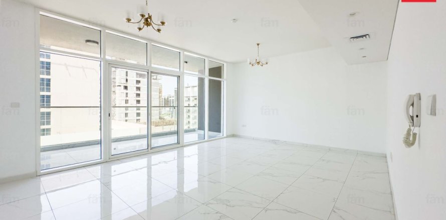 Apartment in Al Satwa, Dubai 3 bedrooms, 159.2 sq.m. № 17253