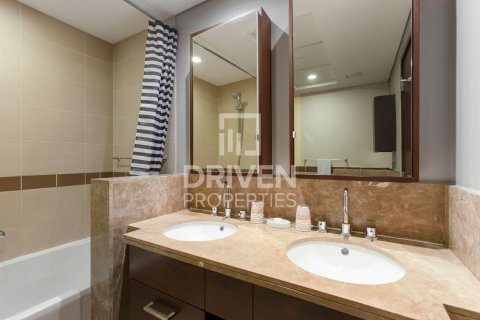 Appartement à 29 Burj Boulevard, Downtown Dubai (Downtown Burj Dubai), Dubai, 2 chambres, 130 m², № 86215 - photo 9