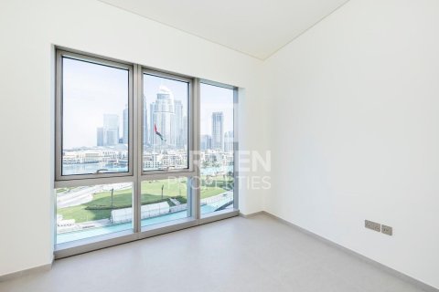 Appartement à Opera District, Downtown Dubai (Downtown Burj Dubai), Dubai, 3 chambres, 173 m², № 86211 - photo 2