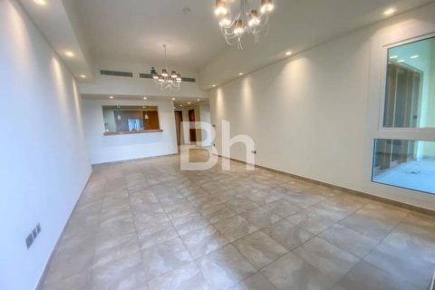 Снять в аренду квартиру в Пальме Джумейре, Дубай: 3 спальни, 226м², № 22896 - фото 2