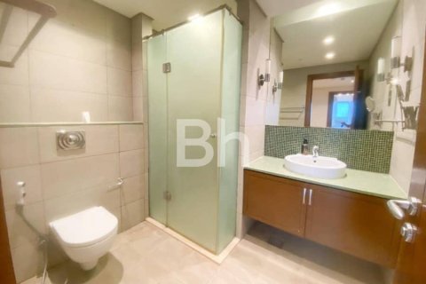 Снять в аренду квартиру в Пальме Джумейре, Дубай: 3 спальни, 226м², № 22896 - фото 8