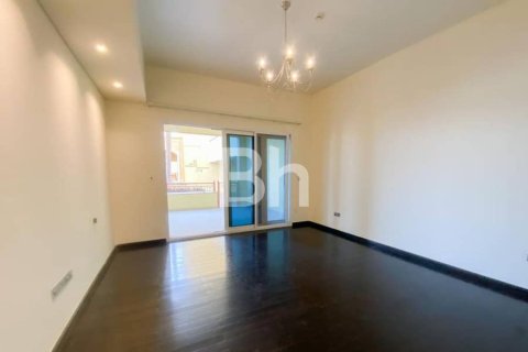 Снять в аренду квартиру в Пальме Джумейре, Дубай: 3 спальни, 226м², № 22896 - фото 6