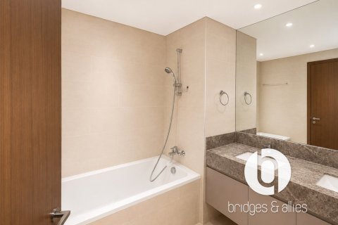 Apartment in Downtown Dubai (Downtown Burj Dubai), Dubai 2 bedrooms, 103 sq.m. № 123970 - photo 8