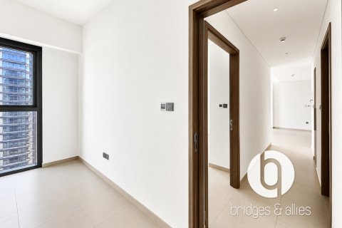 Apartment in Downtown Dubai (Downtown Burj Dubai), Dubai 2 bedrooms, 103 sq.m. № 123970 - photo 6