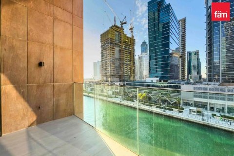 Снять в аренду квартиру в Бизнес-Бэе, Дубай: 2 спальни, 123.5м², № 92101 - фото 4