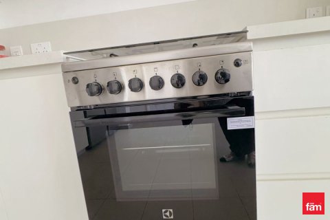 Снять в аренду квартиру в Дубай Хилс Эстейт, Дубай: 2 спальни, 93м², № 92098 - фото 14