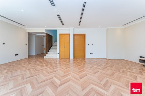 Villa en Dubai, 4 dormitorios, 709.5 m², № 97627 - foto 8