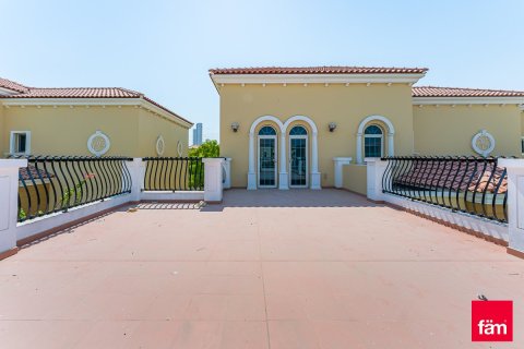 Villa en Dubai, 4 dormitorios, 709.5 m², № 97627 - foto 26