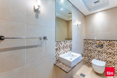 Villa en Dubai, 4 dormitorios, 709.5 m², № 97627 - foto 24