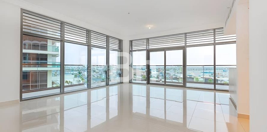 Квартира в Дубай Хилс Эстейт, Дубай, 3 спальни, 181м², № 24367