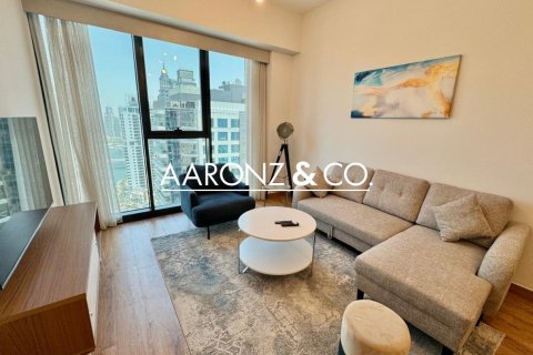 Apartamento en Dubai Marina, Dubai, 1 dormitorio, 64 m², № 78307 - foto 1