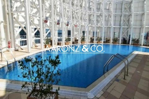 Купить квартиру в Джумейра Лейк Тауэрс, Дубай: 2 спальни, 160м², № 78299 - фото 7