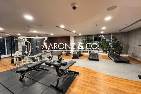 Купить квартиру в Джумейра Лейк Тауэрс, Дубай: 2 спальни, 160м², № 78299 - фото 9