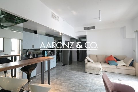 Снять в аренду квартиру в Джумейра Бич Резиденс, Дубай: 1 спальня, 172м², № 78308 - фото 5