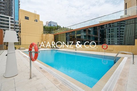 Penthouse in Dubai Marina, Dubai 5 bedrooms, 812.9 sq.m. № 78300 - photo 28