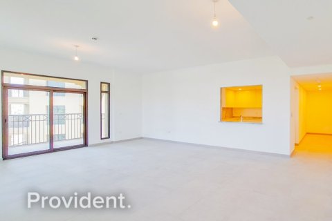 Снять в аренду квартиру в Умм-Сукейме, Дубай: 4 спальни, 261.6м², № 1853 - фото 7