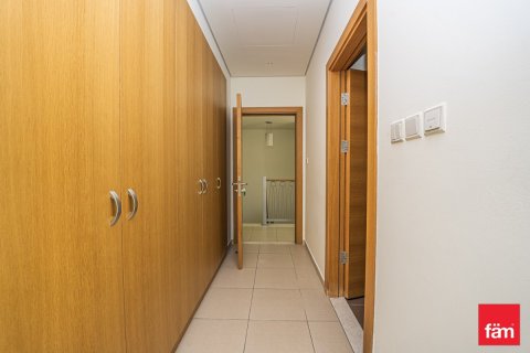 Townhouse in Al Furjan, Dubai 3 bedrooms, 229.6 sq.m. № 10335 - photo 17